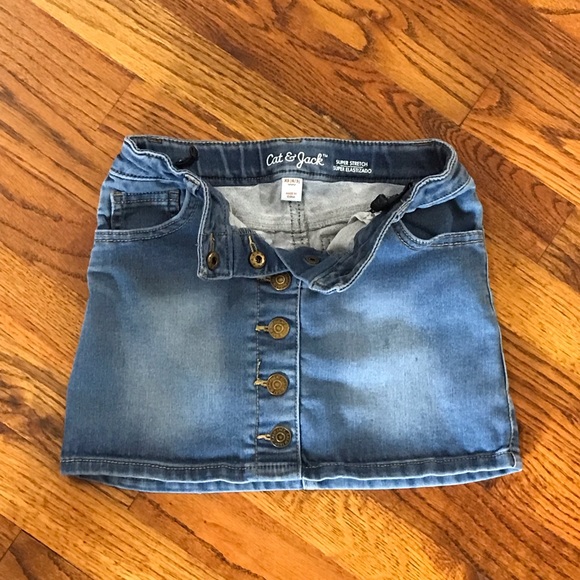 Cat & Jack Blue Jean Denim Skirt
4 / 5 XS Extra Small 
2 Snap Snaps Embellish - Picture 11 of 13